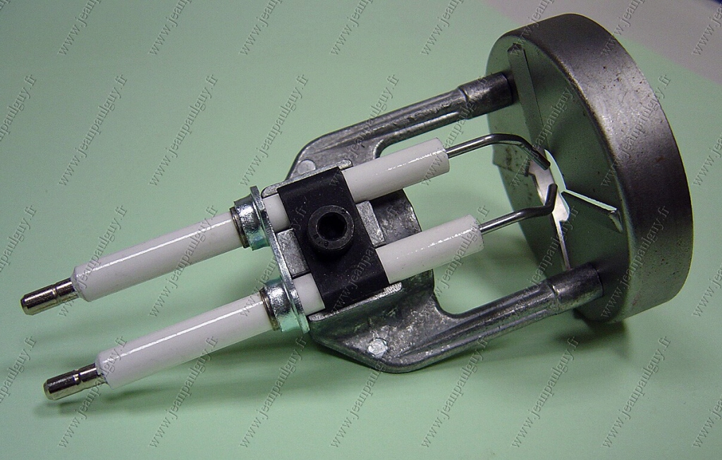 Déflecteur brûleur fuel RIELLO